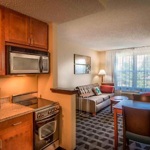 Towneplace Suites By Marriott Baltimore BWI Airport